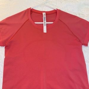 Lululemon swiftly tech